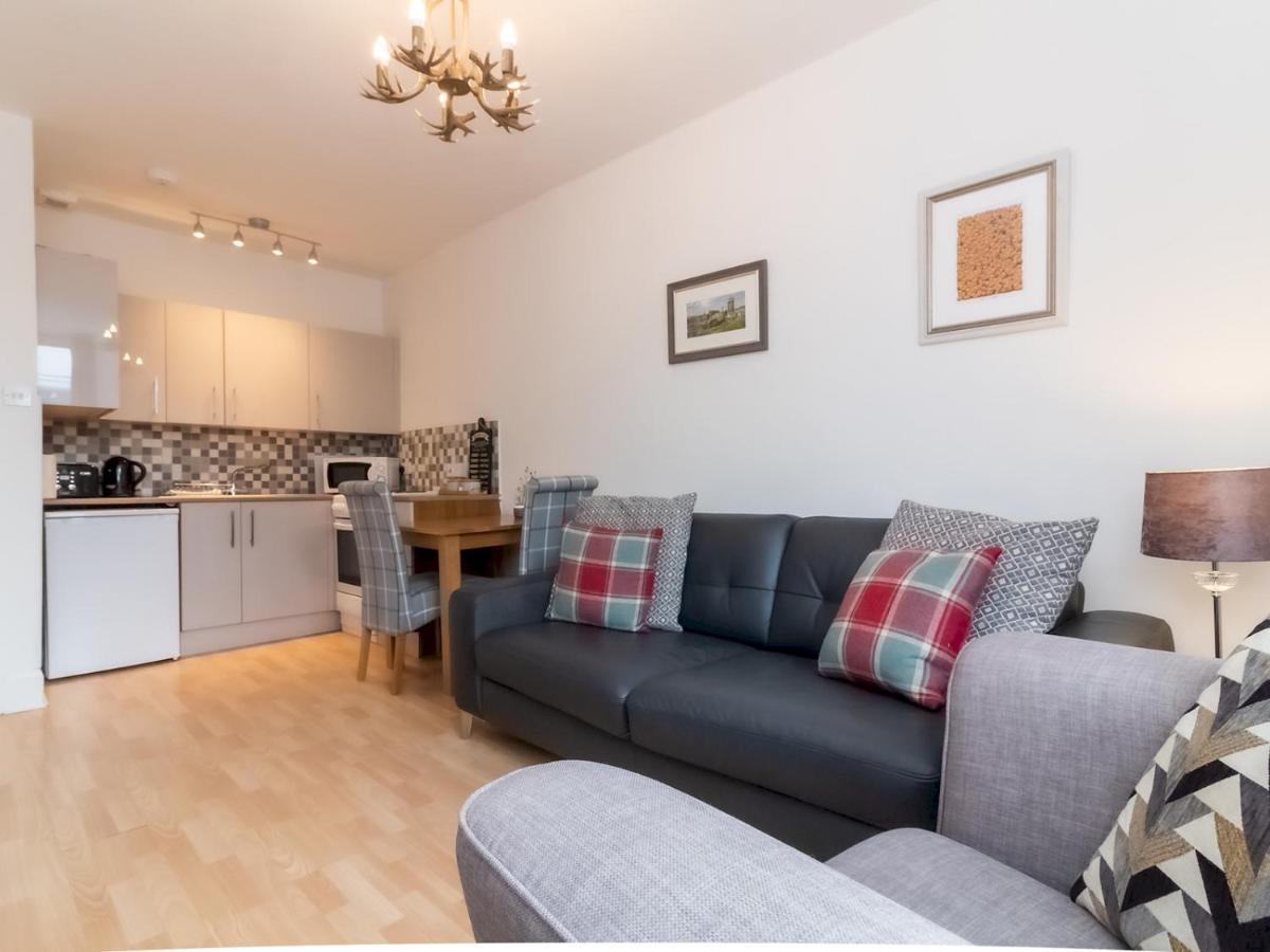 Apartamento Bright And Cosy Flat At The Heart Of The Old Town Edimburgo Exterior foto